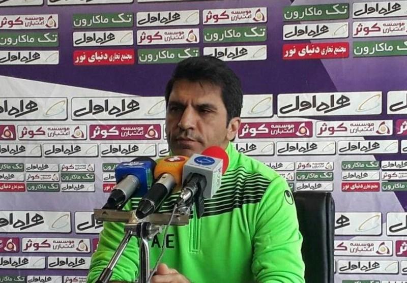 گیلان، علیرضا امامی فر: نیمه اول دربی چیز خاصی نداشت و اتفاقات و حواشی روی بازی تأثیرگذار بود، ملوان با این وضعیت لیگ برتری می شود گیلان، علیرضا امامی فر: نیمه اول دربی چیز خاصی نداشت و اتفاقات و حواشی روی بازی تأثیرگذار بود، ملوان با این وضعیت لیگ برتری می گردد