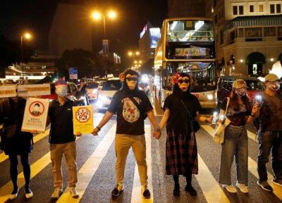 رئیس اجرایی هنگ کنگ از استفاده از زور علیه معترضان حمایت کرد