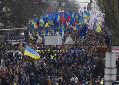 حمایت نمایندگان لهستانی از معترضان اوکراینی، یانوکوویچ به ملاقات پوتین می رود