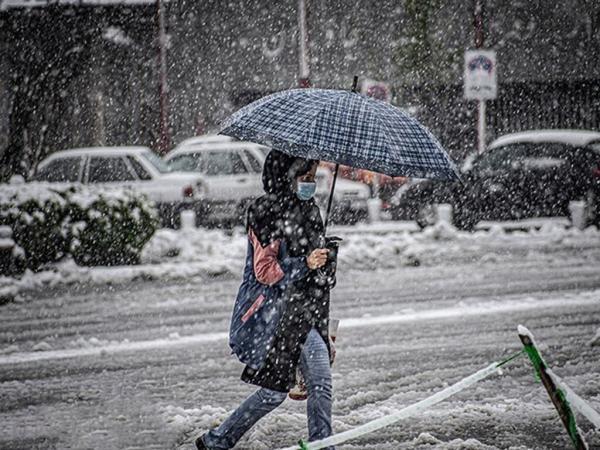بارش برف و باران در 9 استان ، آلودگی هوا در 4 شهر بزرگ